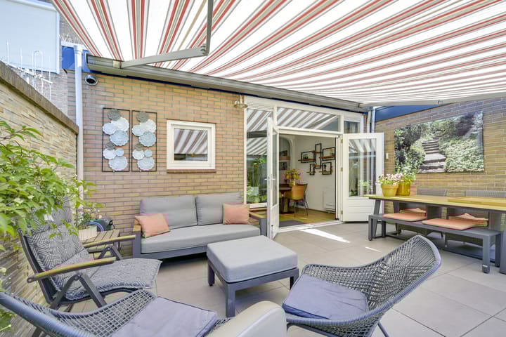 Foto 32 van Helsloitstraat 14