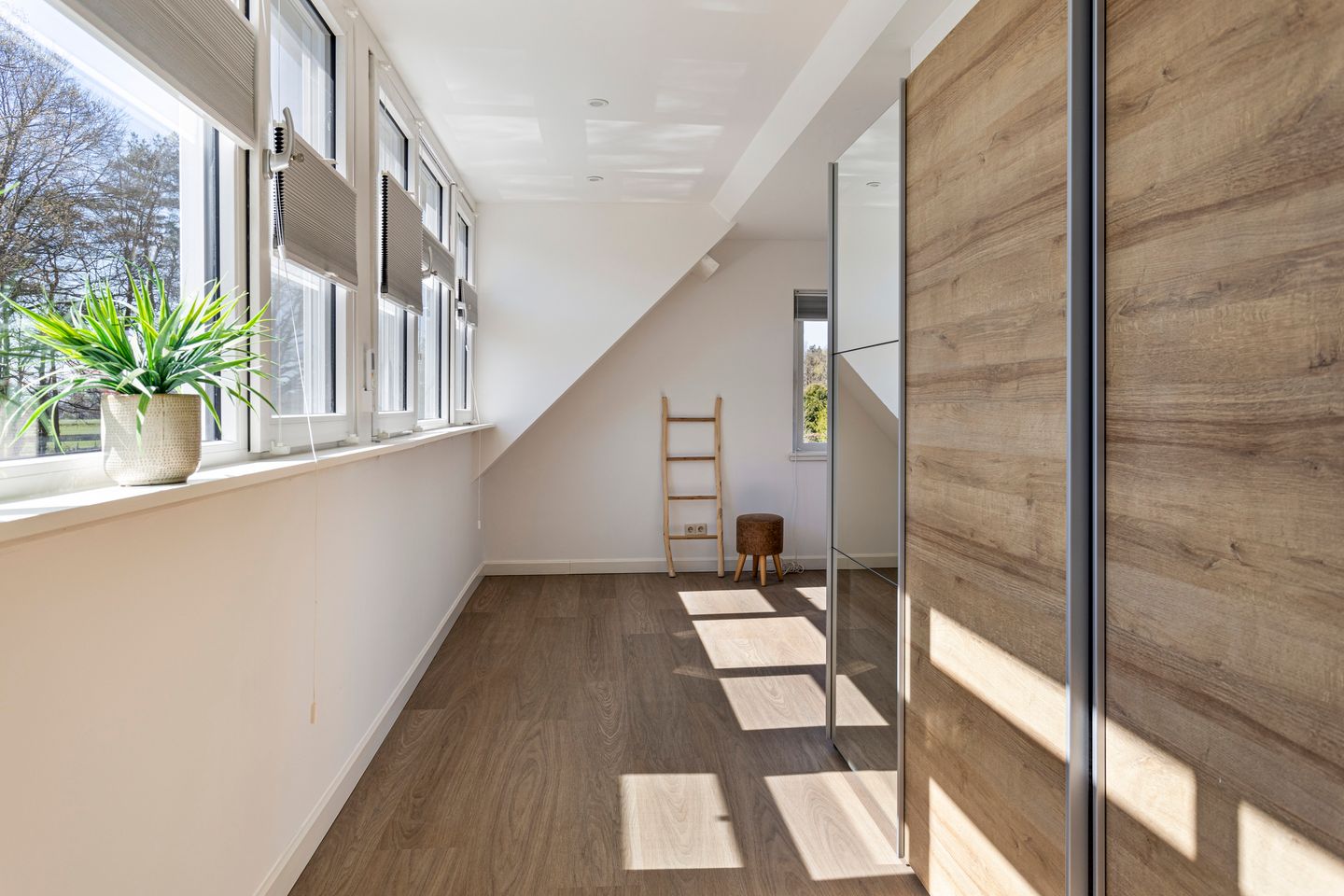 Foto 35 van Dorpsstraat 6