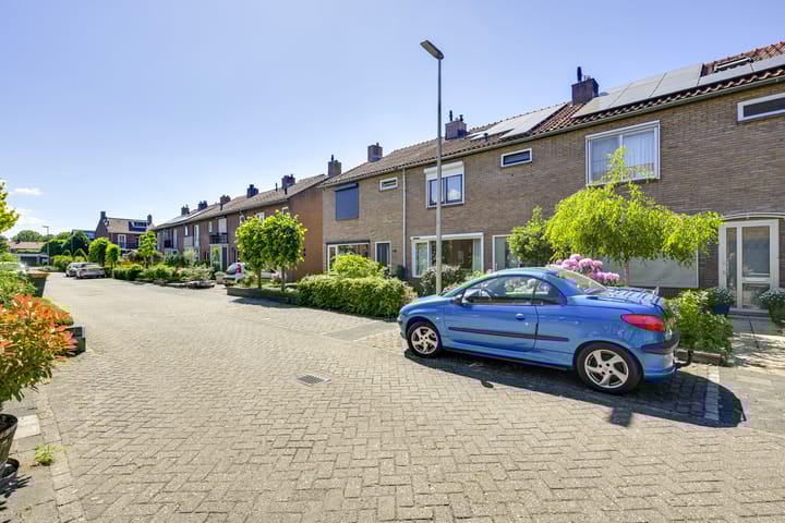 Foto 66 van Helsloitstraat 14