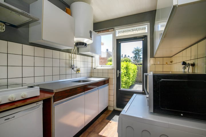 Foto 11 van Houtstraat 17