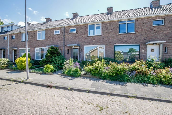 Foto 19 van Houtstraat 17