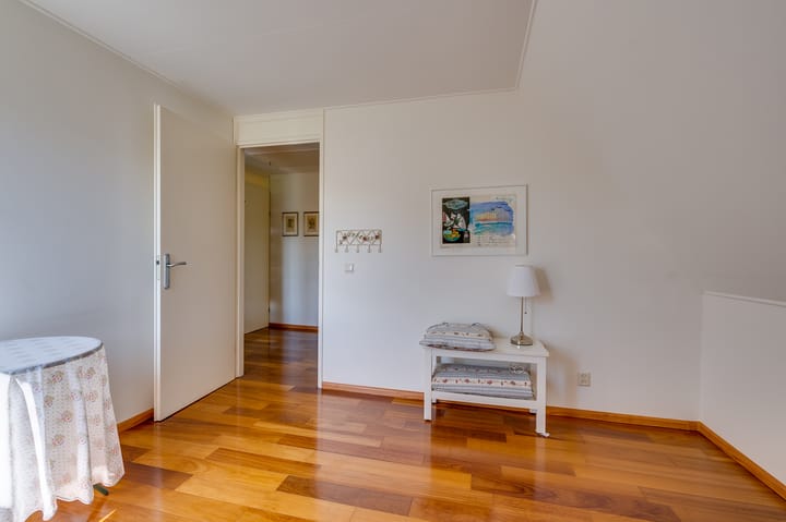 Photo 41 of Vlasoever 32