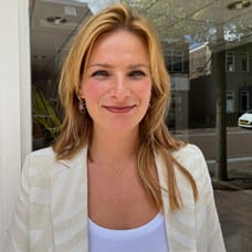 Sabina Hulsebosch - Commercial Employee
