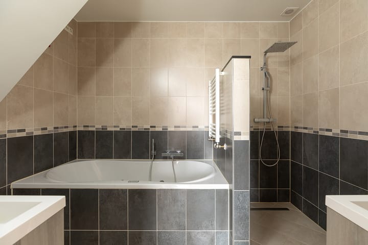 Foto 15 van Schuttersweg 28