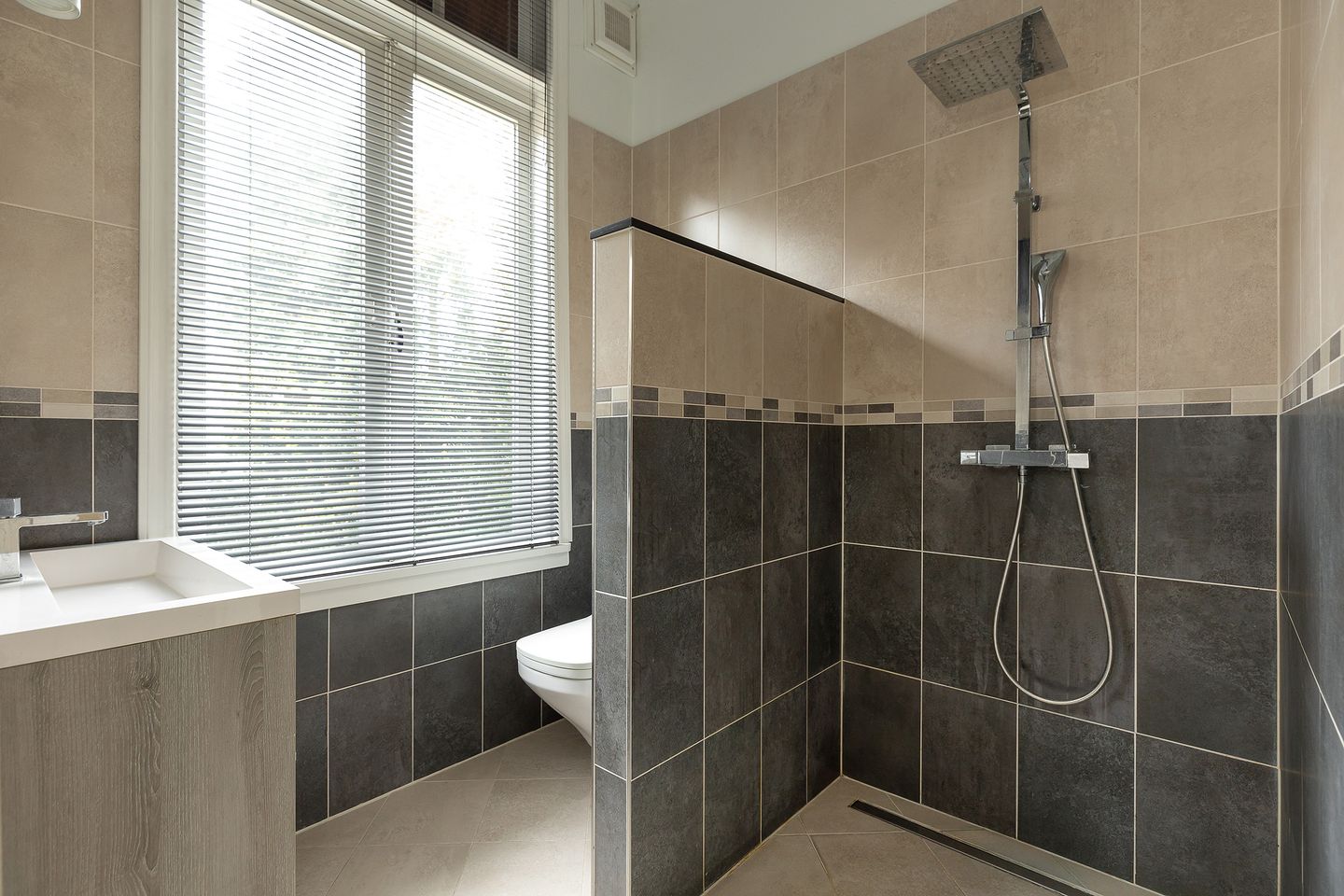 Foto 20 van Schuttersweg 28