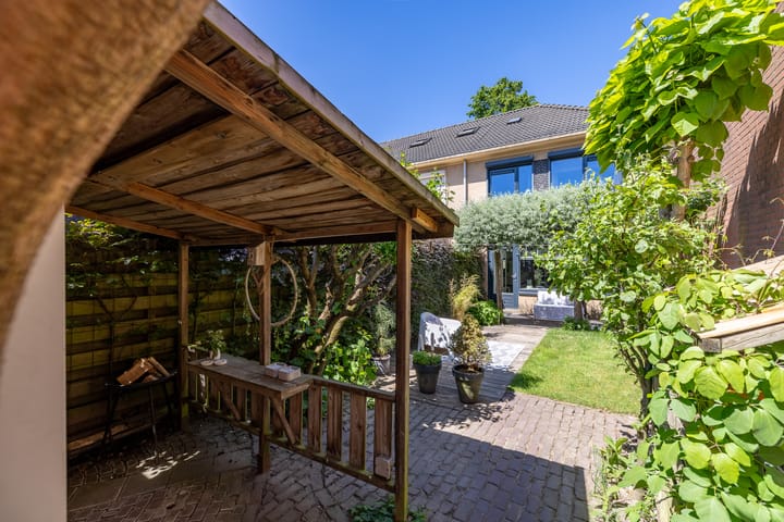 Photo 19 of Hof van Rome 251