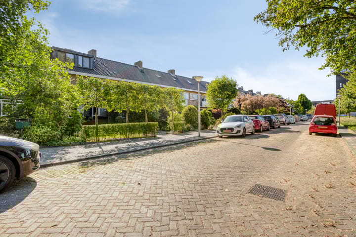 Foto 48 van Vanvitelliweg 15