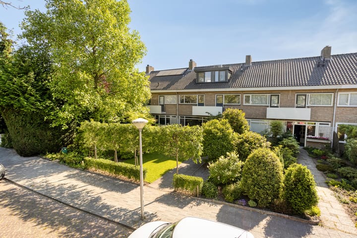 Foto 44 van Vanvitelliweg 15