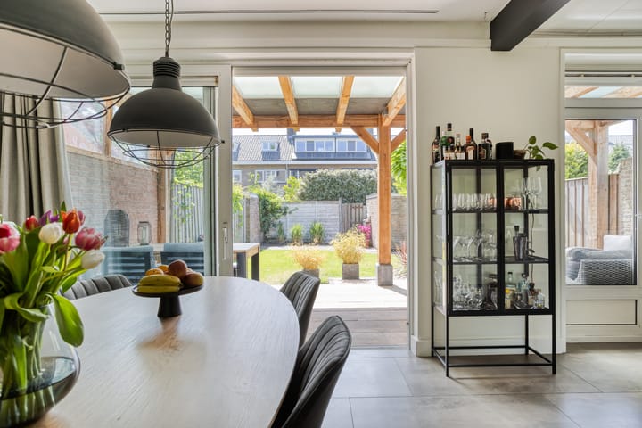 Foto 13 van Vanvitelliweg 15