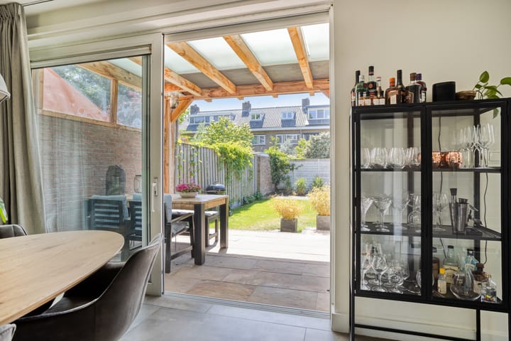 Foto 14 van Vanvitelliweg 15