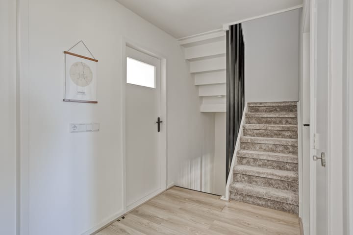 Foto 18 van Vanvitelliweg 15