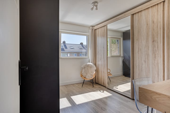 Foto 24 van Vanvitelliweg 15