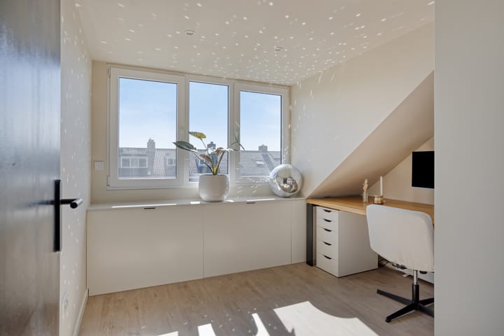 Foto 32 van Vanvitelliweg 15