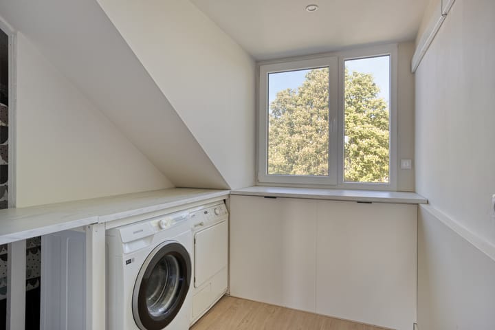 Foto 34 van Vanvitelliweg 15