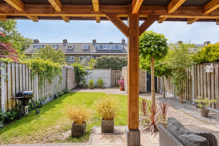 Foto 36 van Vanvitelliweg 15