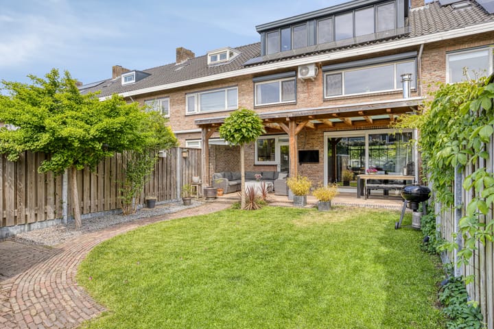 Foto 6 van Vanvitelliweg 15