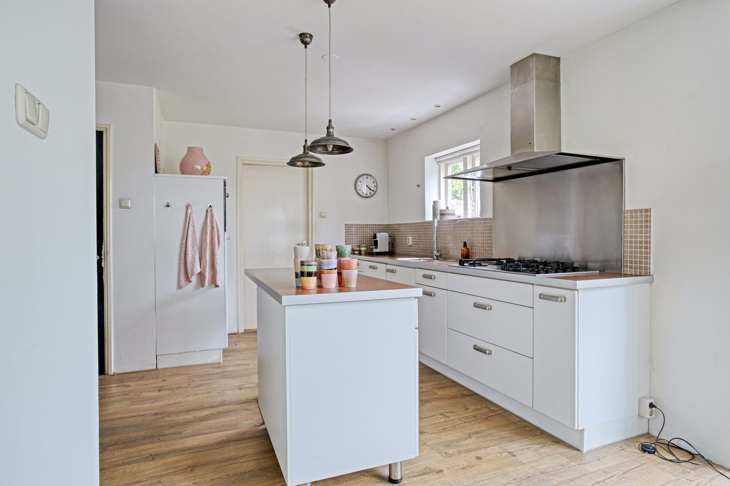 Foto 14 van Veluwelaan 1