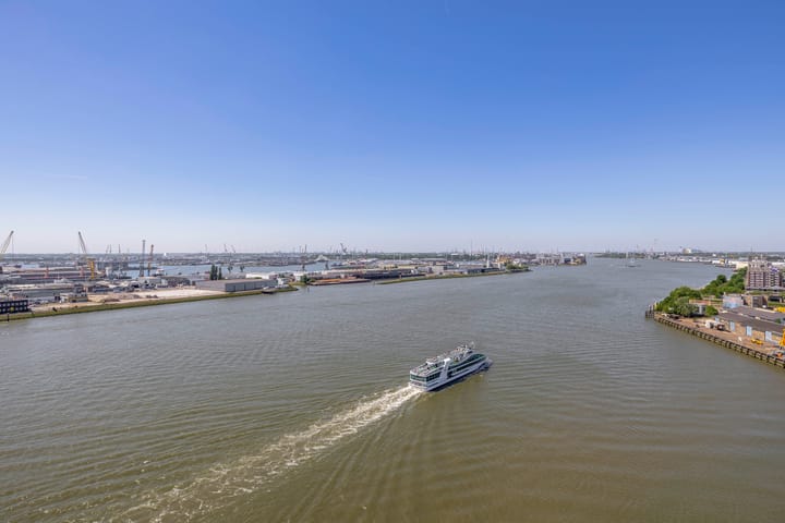 Foto 2 van Lloydkade 799