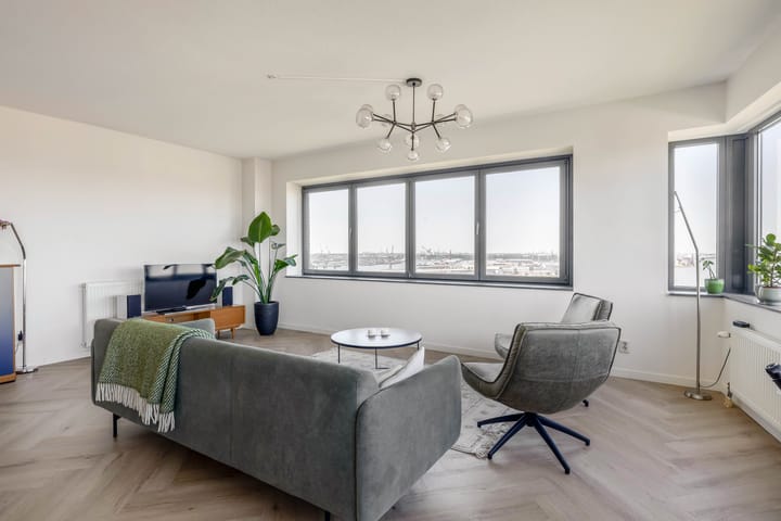 Foto 12 van Lloydkade 799