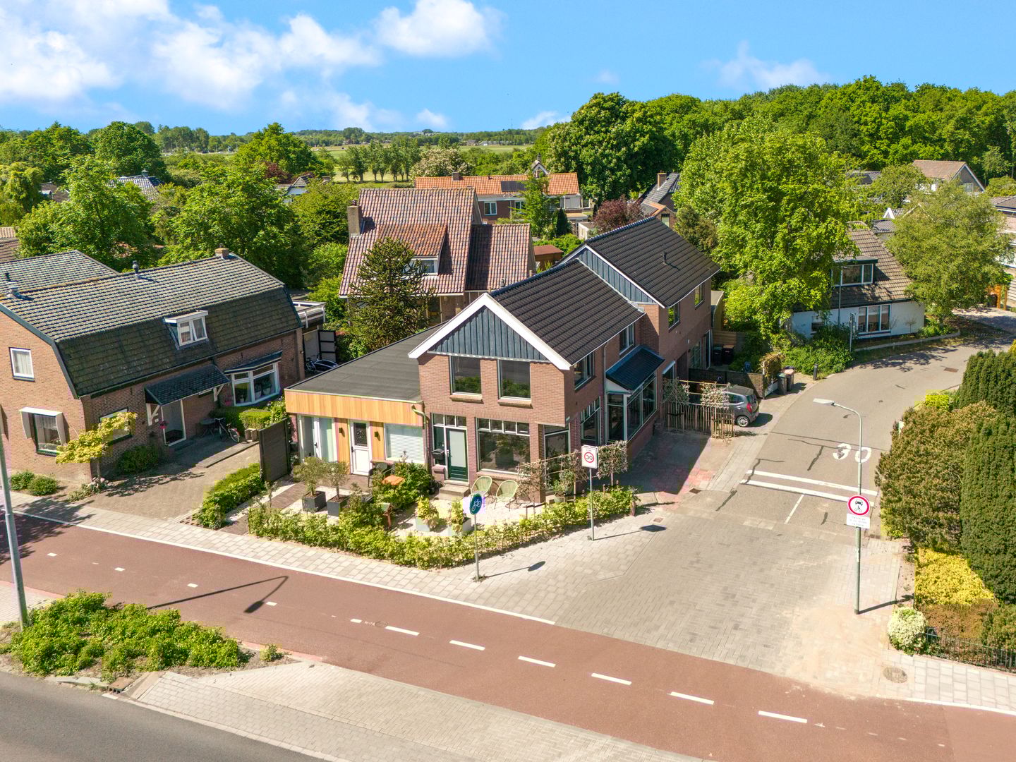 Foto 34 van Rijksweg 31