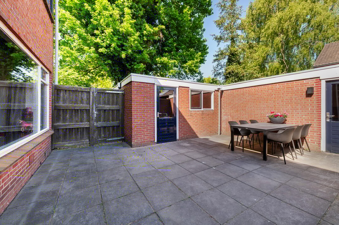 Foto 31 van De Ruijterstraat 24