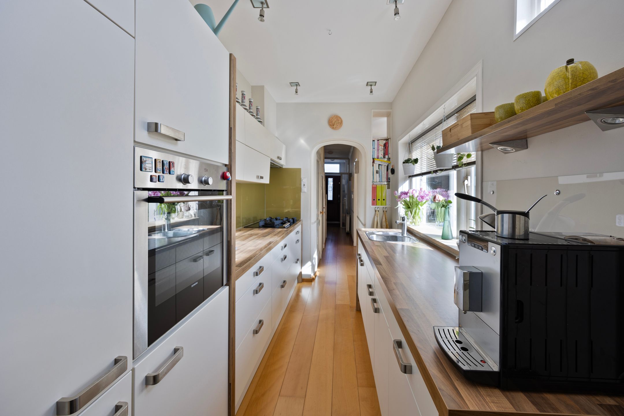 Photo 18 of Bredenhofstraat 7