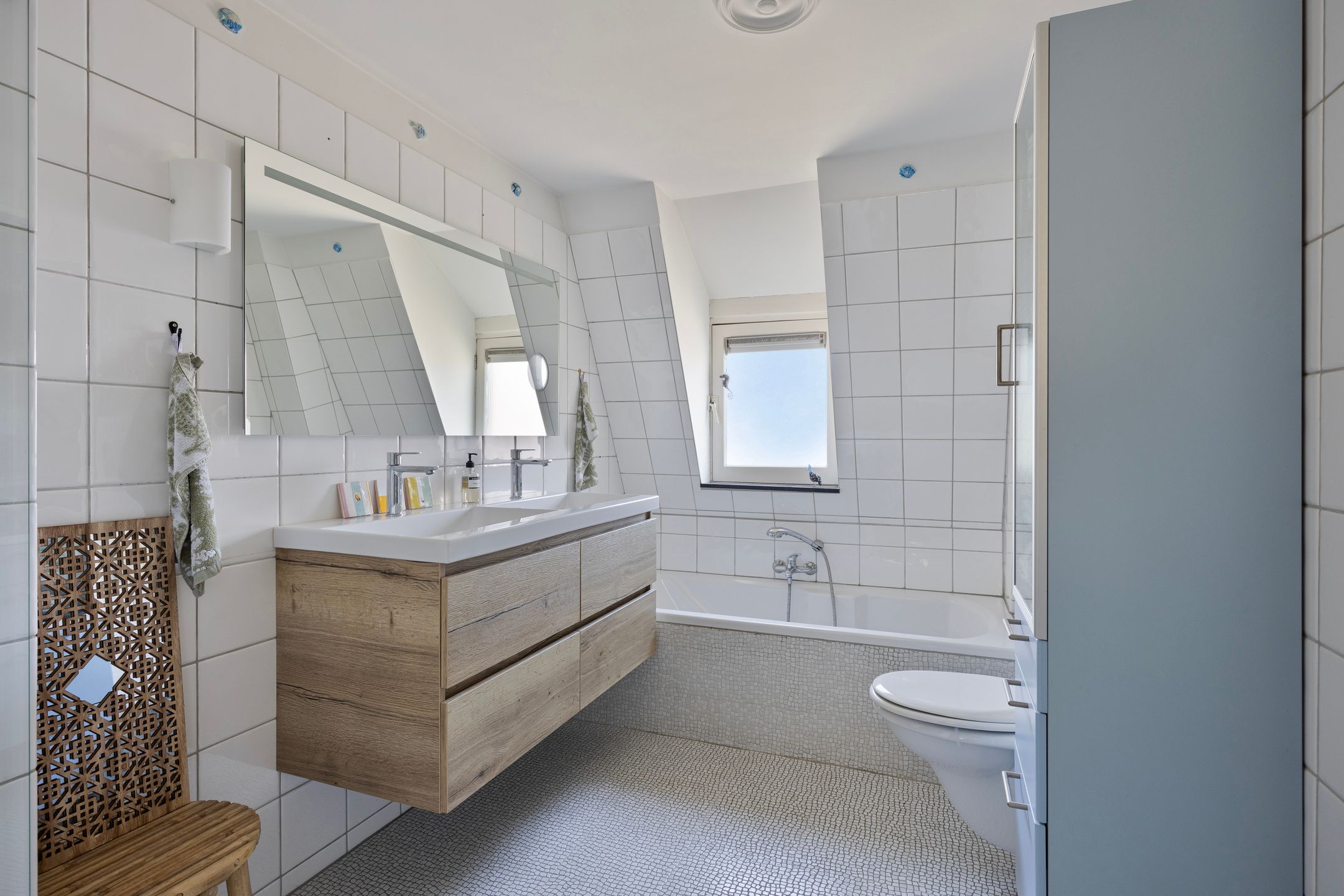 Photo 24 of Bredenhofstraat 7