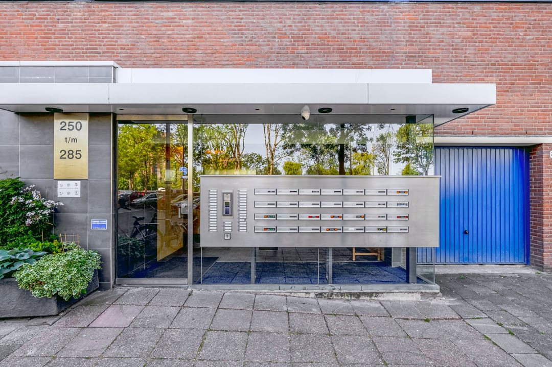 Foto 7 van Valeriusrondeel 260