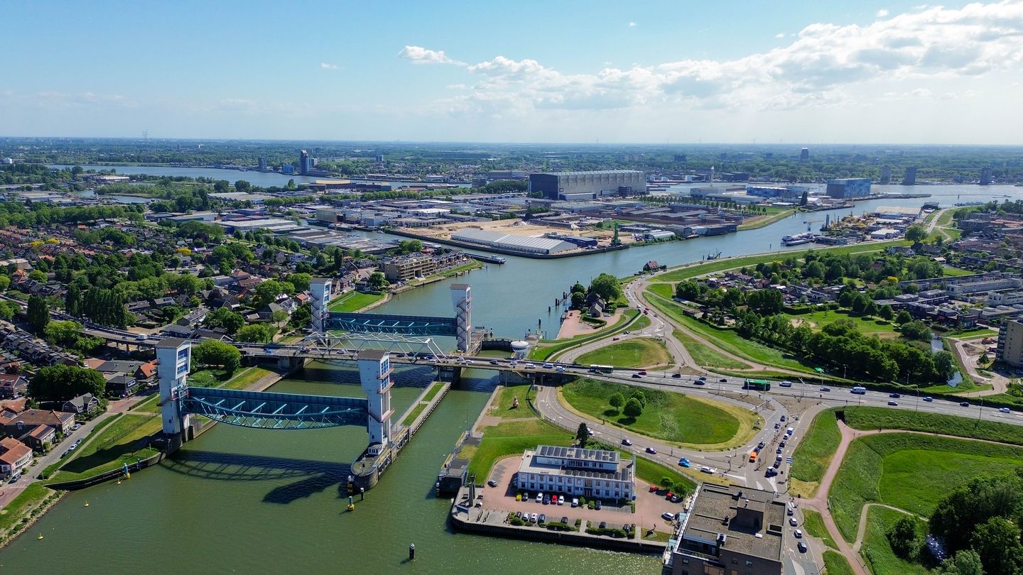 Foto 44 van Valeriusrondeel 260