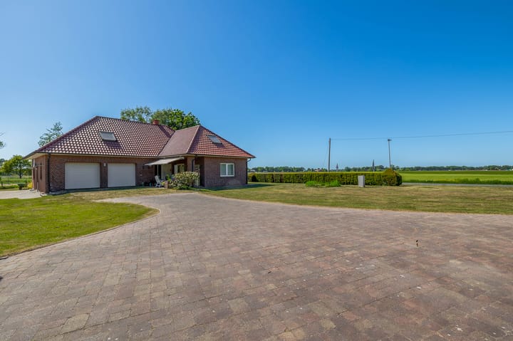 Foto 2 van Ost-West Strasse 11