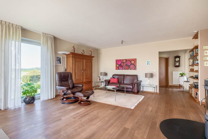 Foto 13 van Ost-West Strasse 11