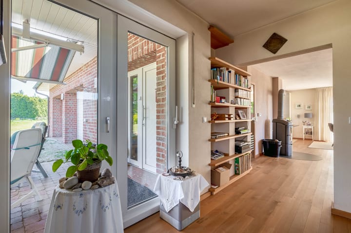 Foto 17 van Ost-West Strasse 11