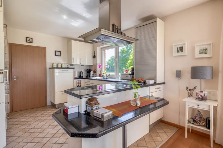 Foto 18 van Ost-West Strasse 11