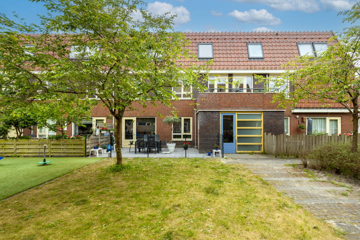 Foto 1 van Anna van Hannoverlaan 7