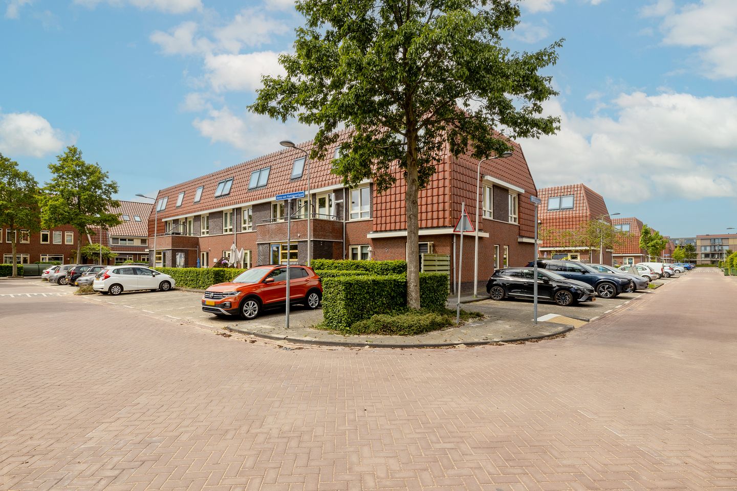 Foto 40 van Anna van Hannoverlaan 7