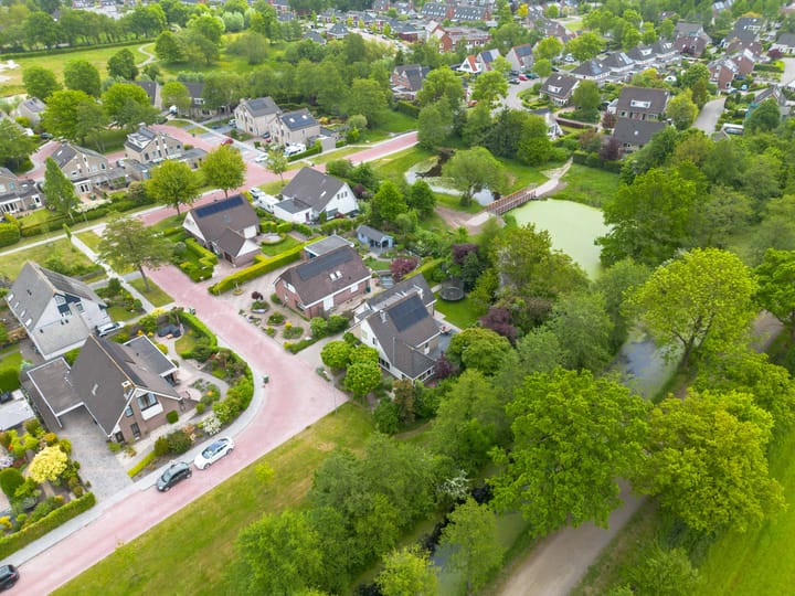 Foto 4 van Waterman 8