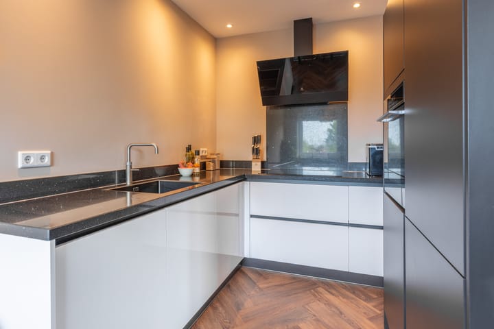 Foto 15 van Brinklaan 323