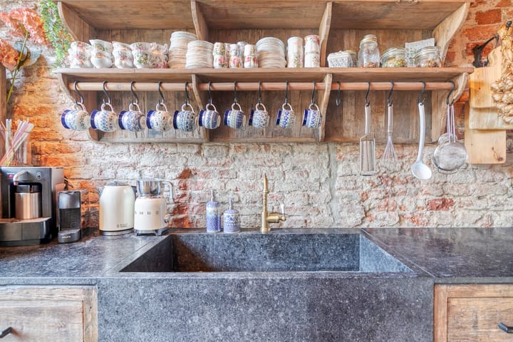 Foto 12 van Rodeheldenstraat 20