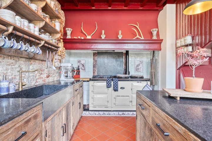 Foto 13 van Rodeheldenstraat 20