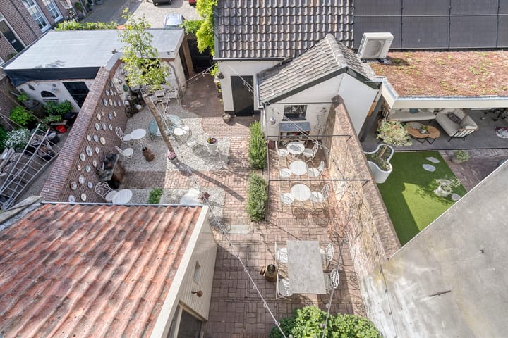 Foto 30 van Rodeheldenstraat 20