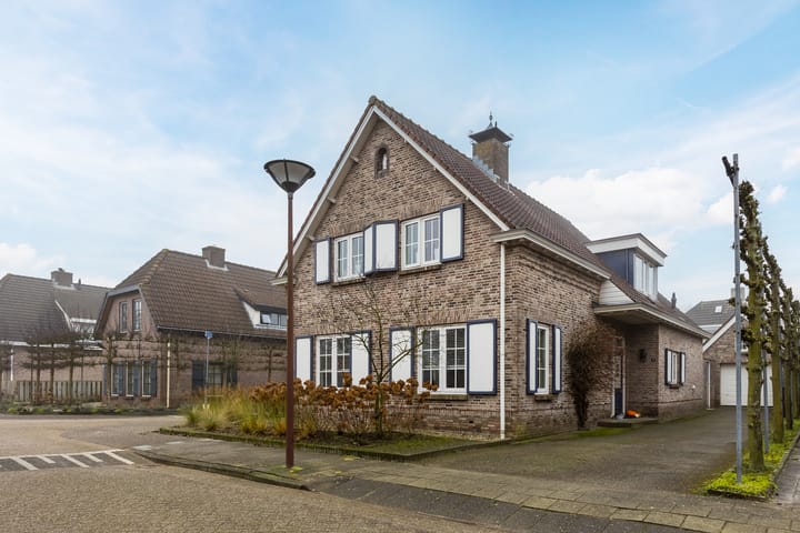 Foto 6 van Bieslook 13