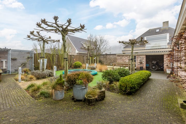 Foto 64 van Bieslook 13