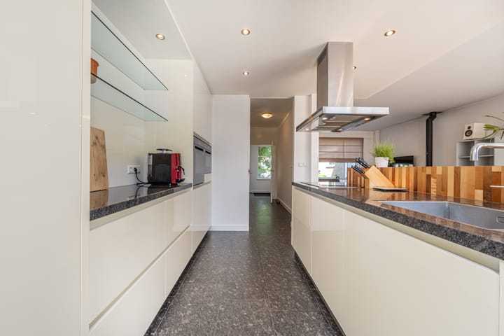 Foto 9 van Laan van Westmolen 37