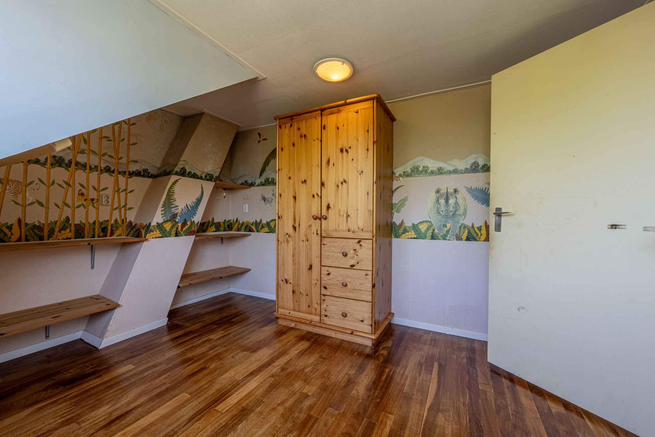 Photo 30 of Laan van Westmolen 37