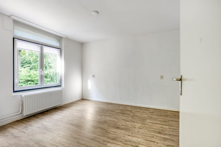 Foto 16 van Vrusschemigerweg 87