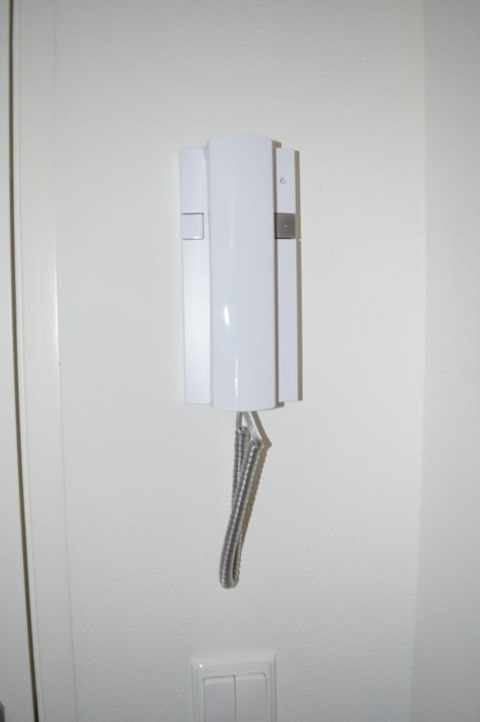 Photo 10 of Enschedesestraat 43-P