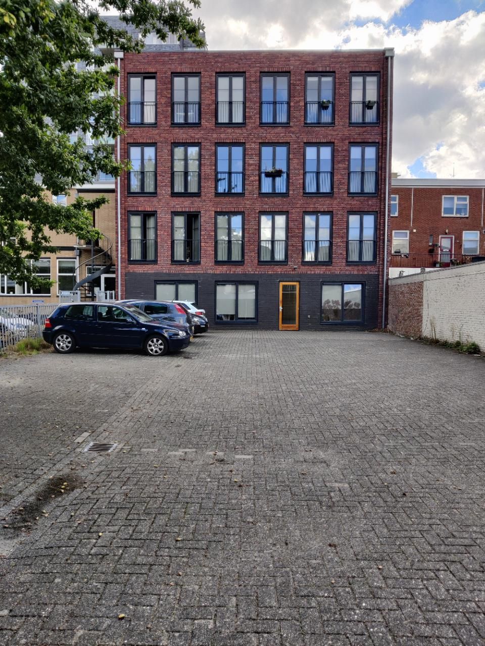 Photo 13 of Enschedesestraat 43-P