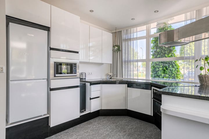 Photo 11 of Terschellingkade 2-A