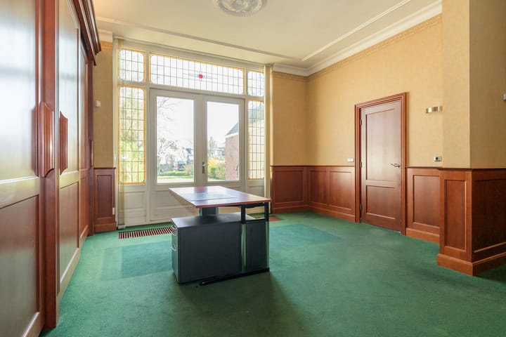 Photo 13 of Ginnekenweg 281