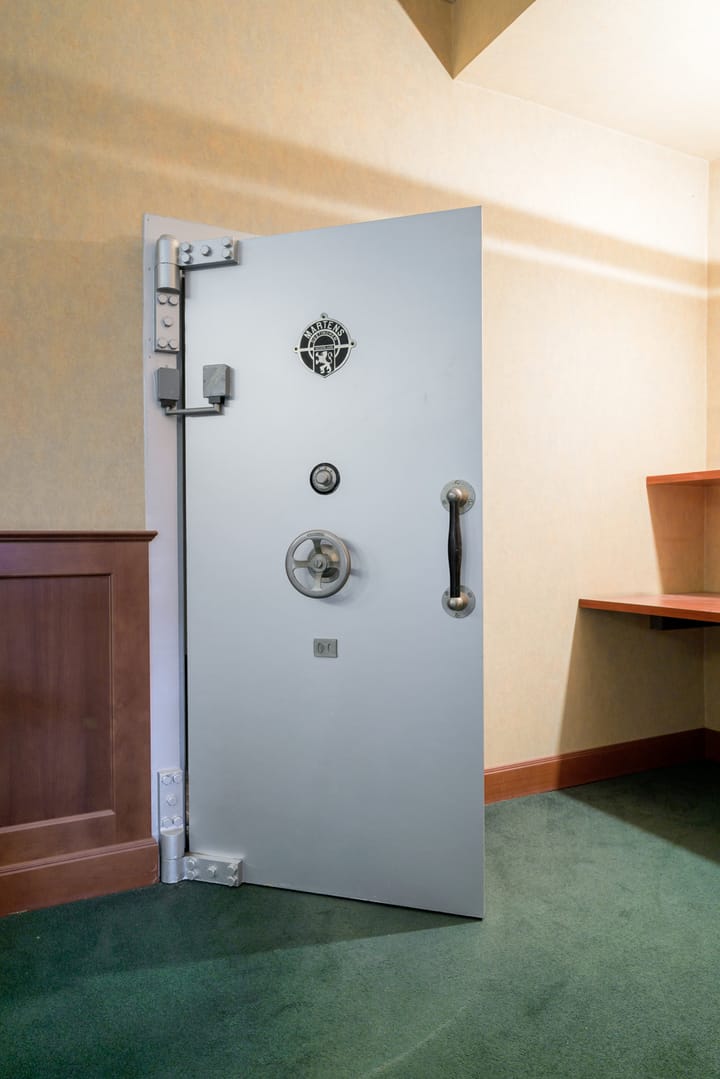 Photo 16 of Ginnekenweg 281